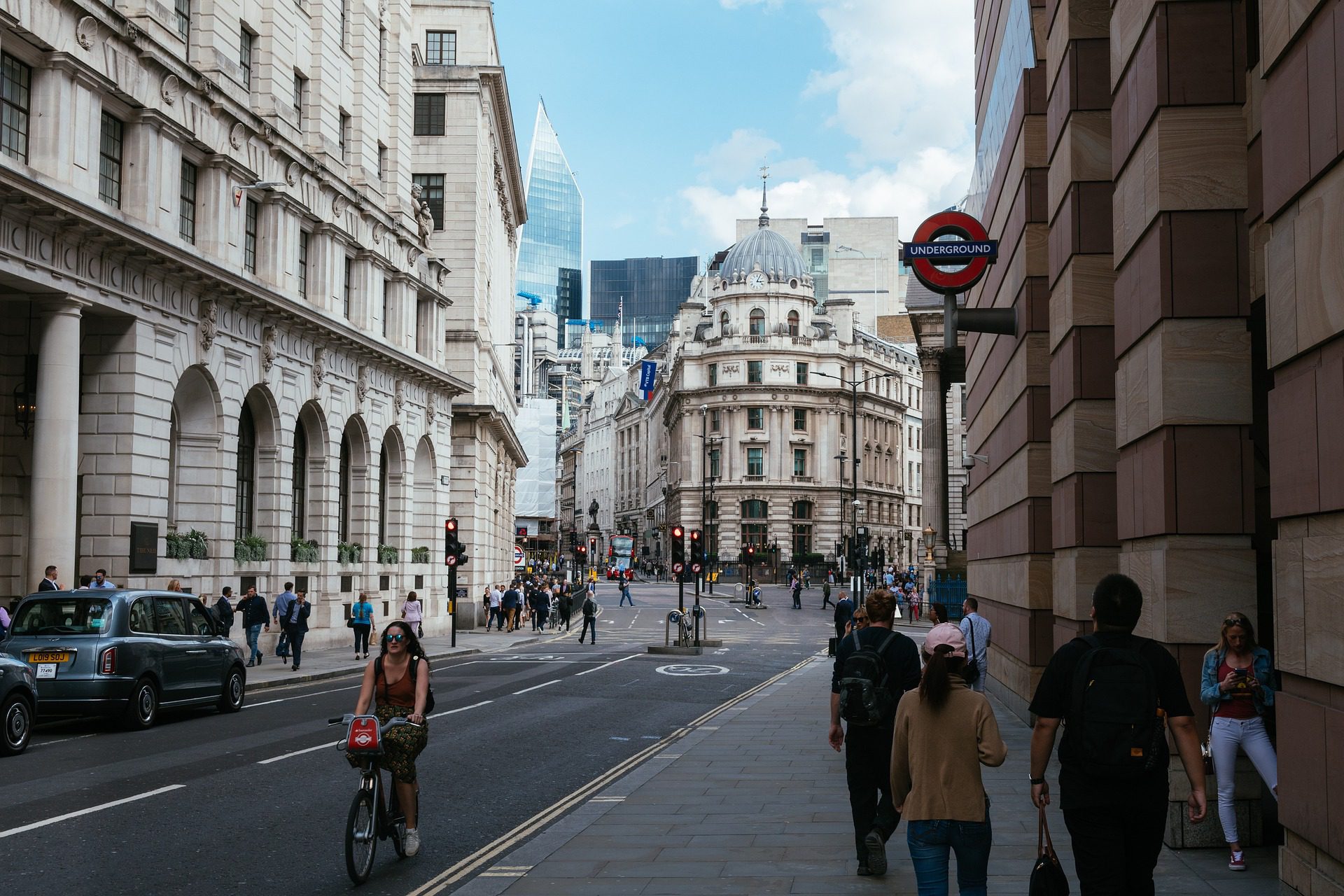 city-of-london-4481399_1920